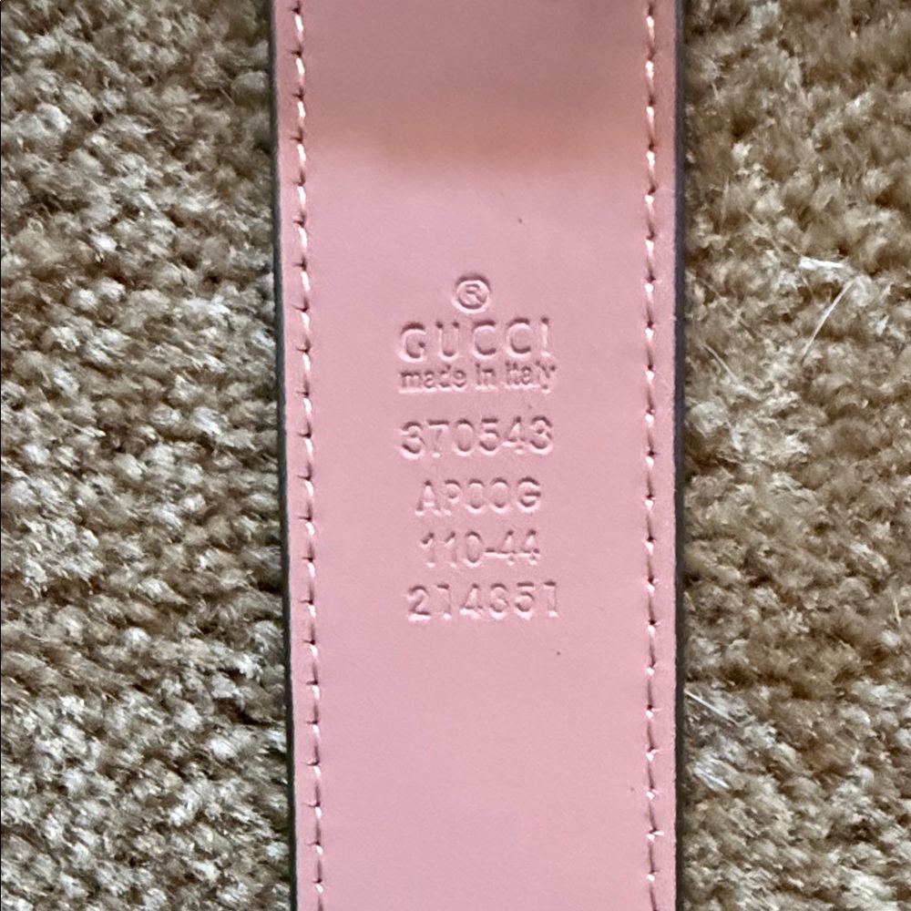 Gucci Silver Buckle with Brown Patterned Belt - Picture 2 of 3